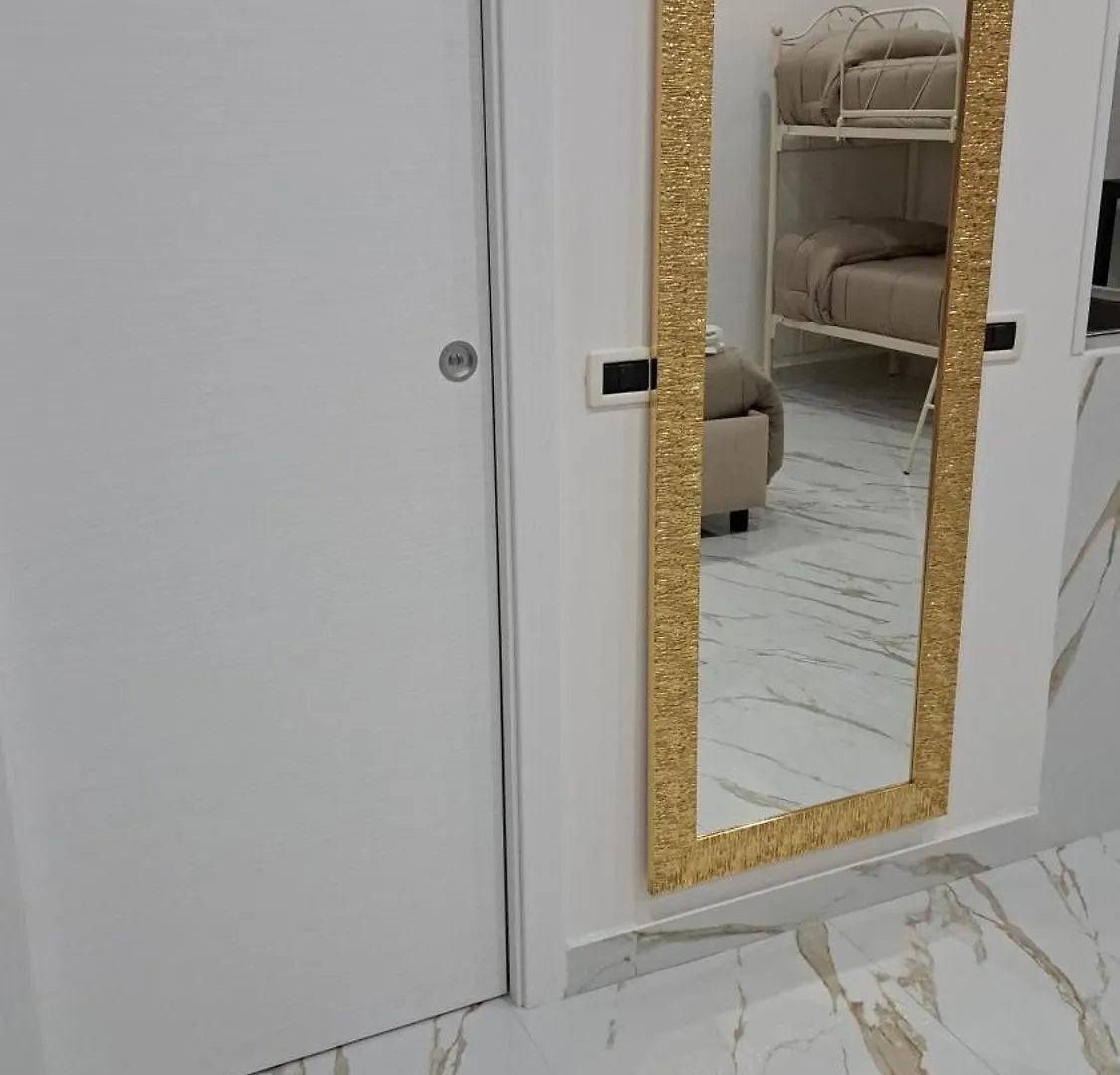 O Vascio E Nannin Apartment Naples Italy